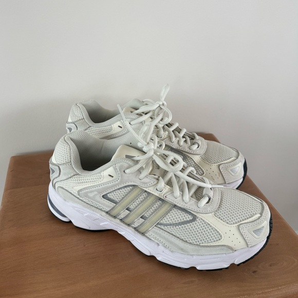 Adidas Response CL Tennis Shoes - Picture 7 of 13